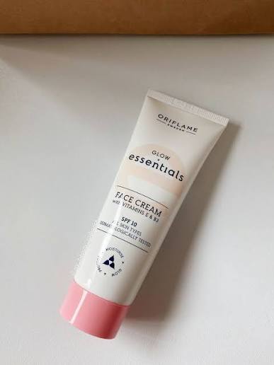 Glow Essential Face Cream